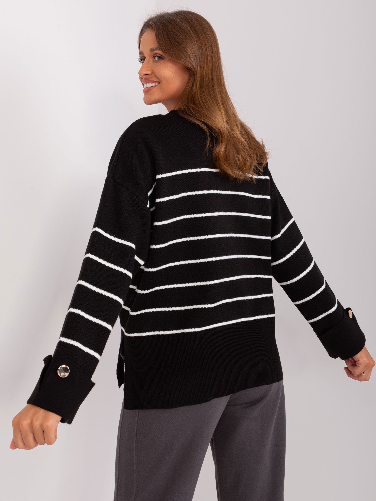 Mid-length flared cardigan