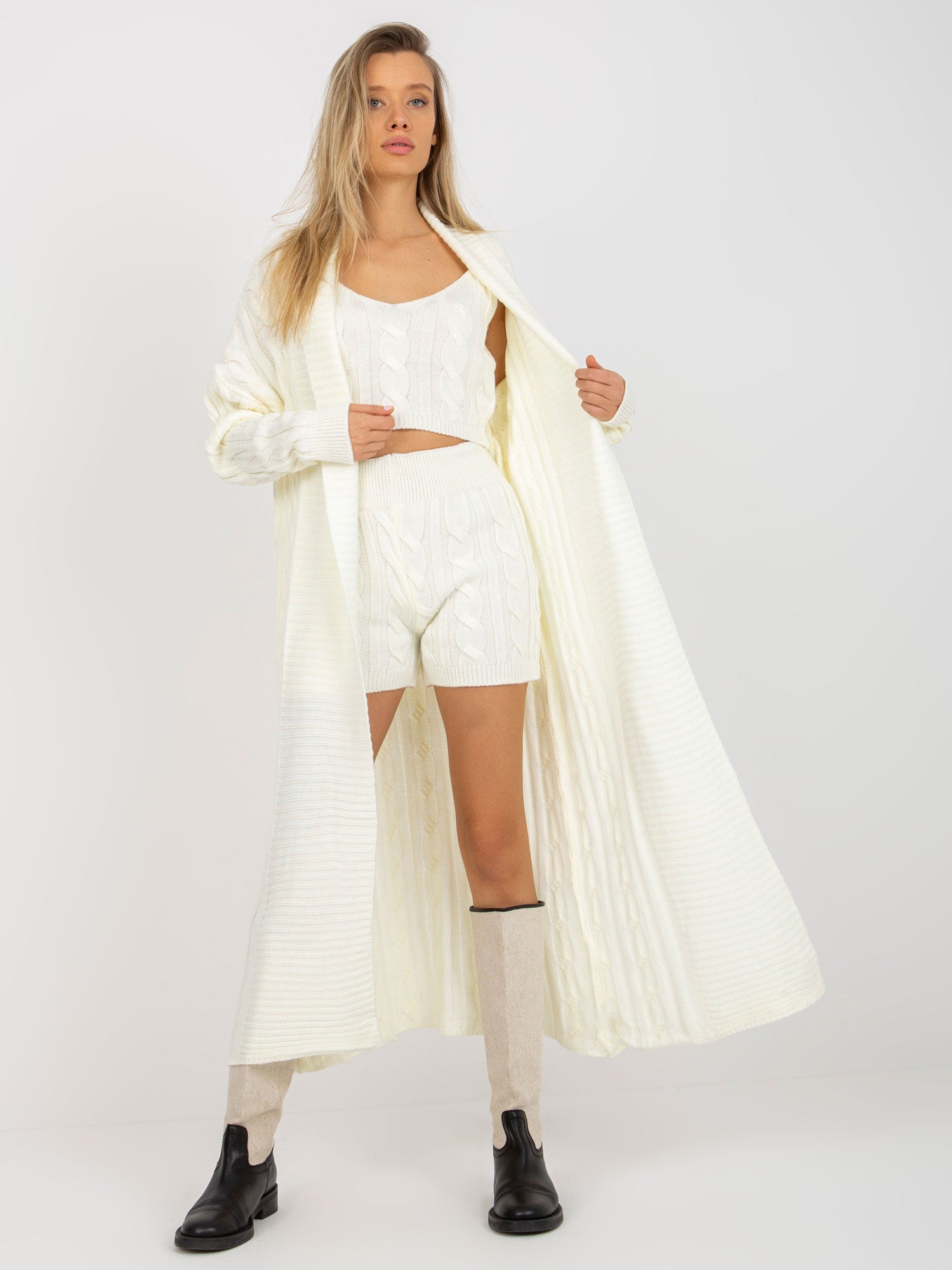 Mid-length flared cardigan