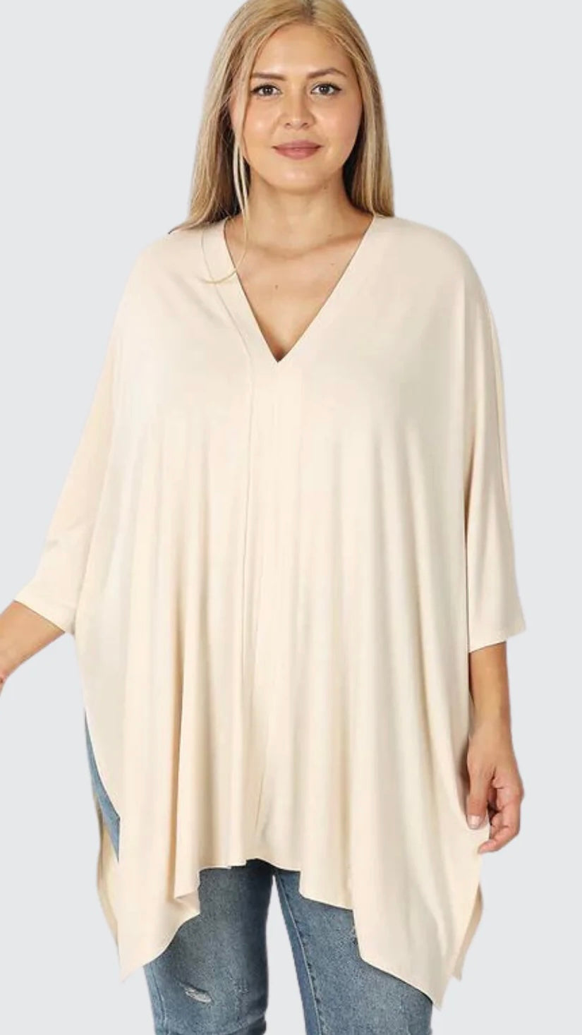 Oversized V-Neck Center Band Poncho